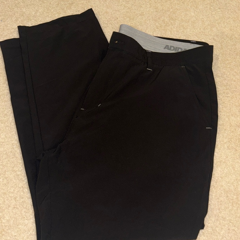 Adidas Men black golf pants (38x30) great condition!